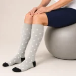 Chaussettes de Contention Originales Grises Pois Blancs