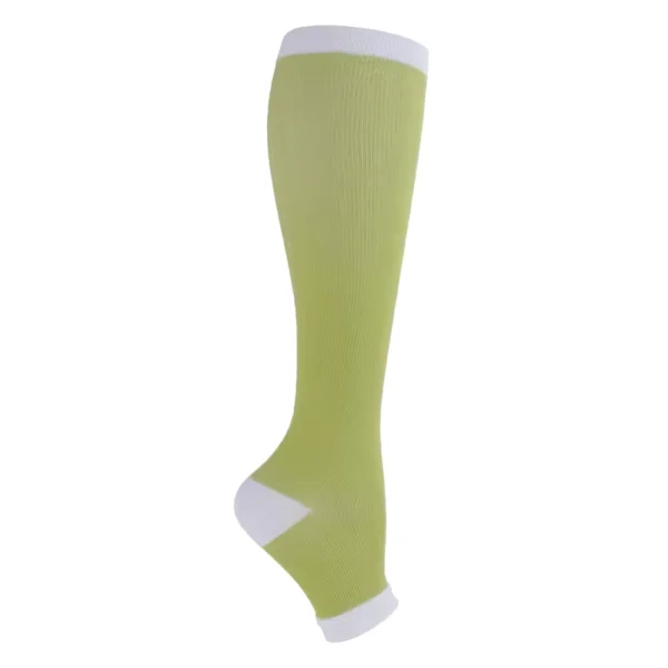 Mi-bas de contention vert pomme pieds ouverts, compression 15-20mmHg, avec bande et talon blancs.